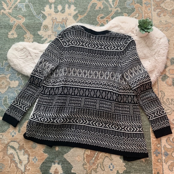 Merona Black & White Geometric Pattern Open Front Cardigan- Size Large - Picture 2 of 10